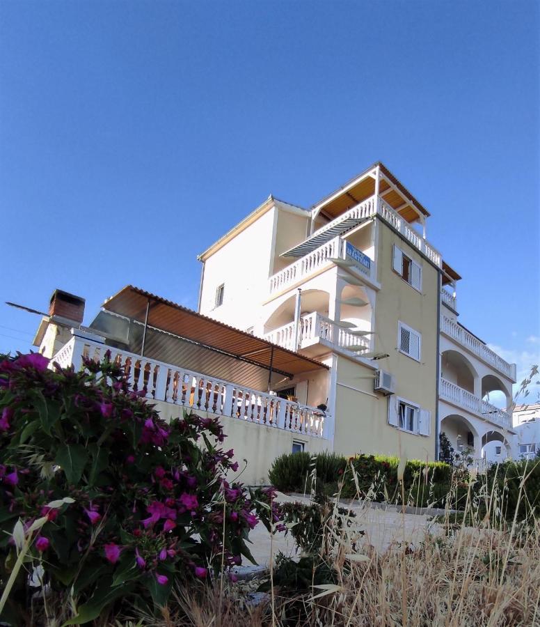 Apartments Barisic Hrvatskih Zrtava 404 Seget Vranjica Трогір Екстер'єр фото