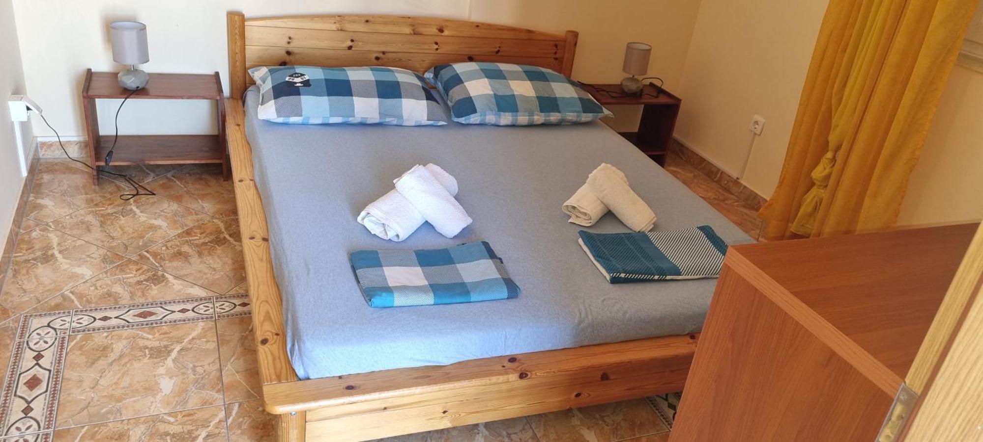 Apartments Barisic Hrvatskih Zrtava 404 Seget Vranjica Трогір Екстер'єр фото