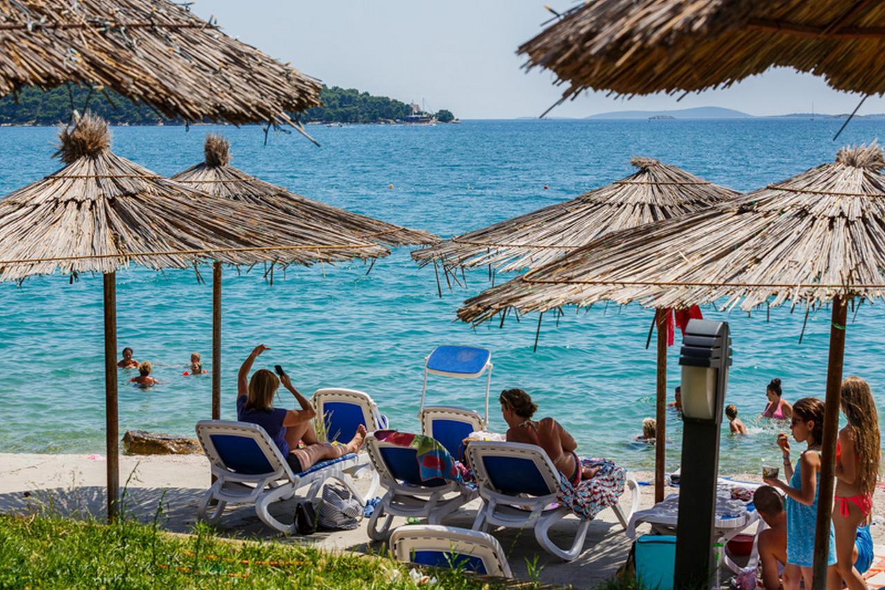 Apartments Barisic Hrvatskih Zrtava 404 Seget Vranjica Трогір Екстер'єр фото