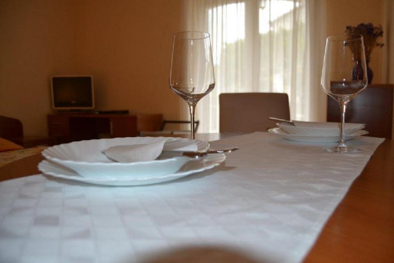 Apartments Barisic Hrvatskih Zrtava 404 Seget Vranjica Трогір Екстер'єр фото